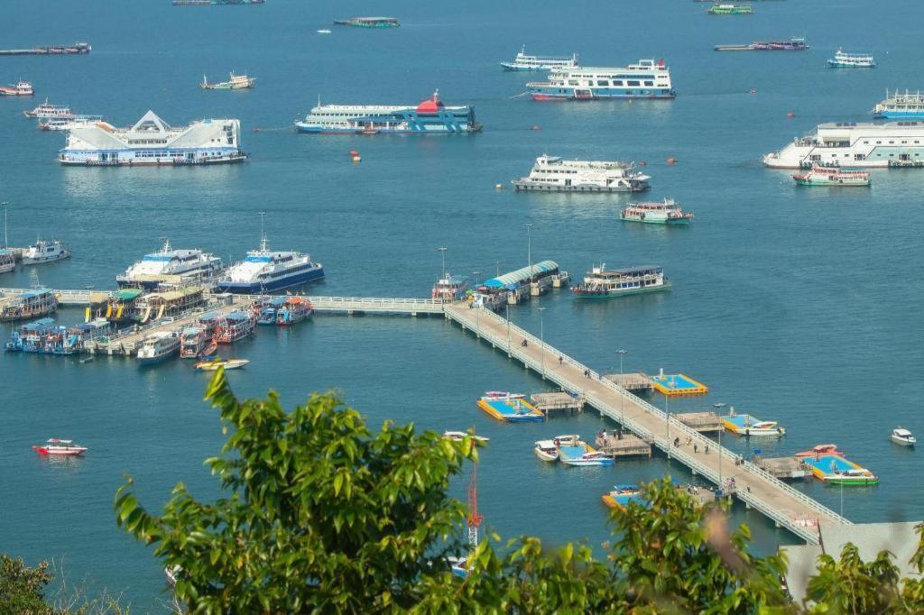 B2 South Pattaya Premier Hotel エクステリア 写真